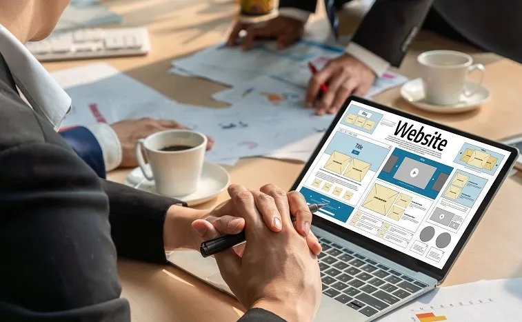 Website design software provide snugly template for online retail business